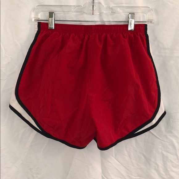 Nike running shorts - Picture 2 of 4